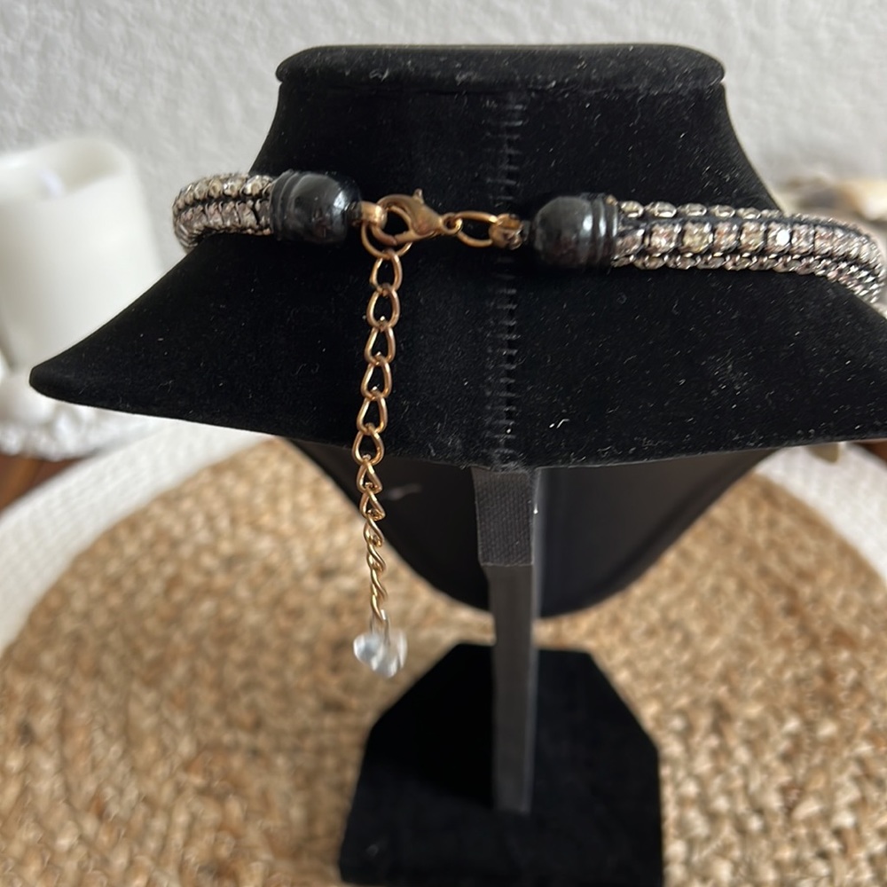 Artisan-Made Gorgeous Crystal Statement Necklace - image 2